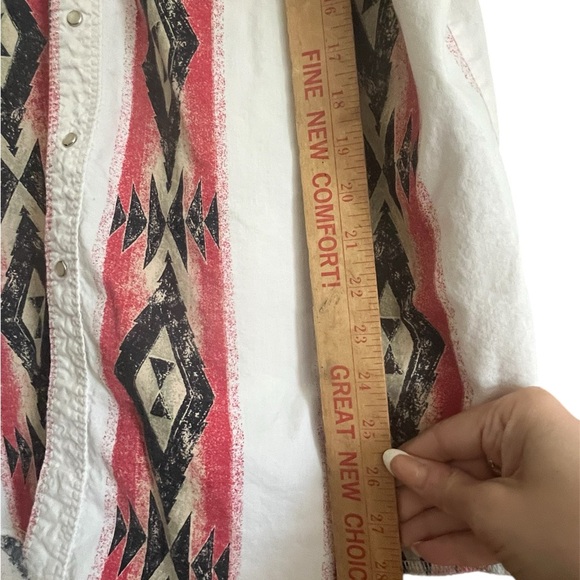 Vintage XLT Wrangler‎ Men's Red and Black Patterned Shirt, Cowboy - Picture 3 of 5